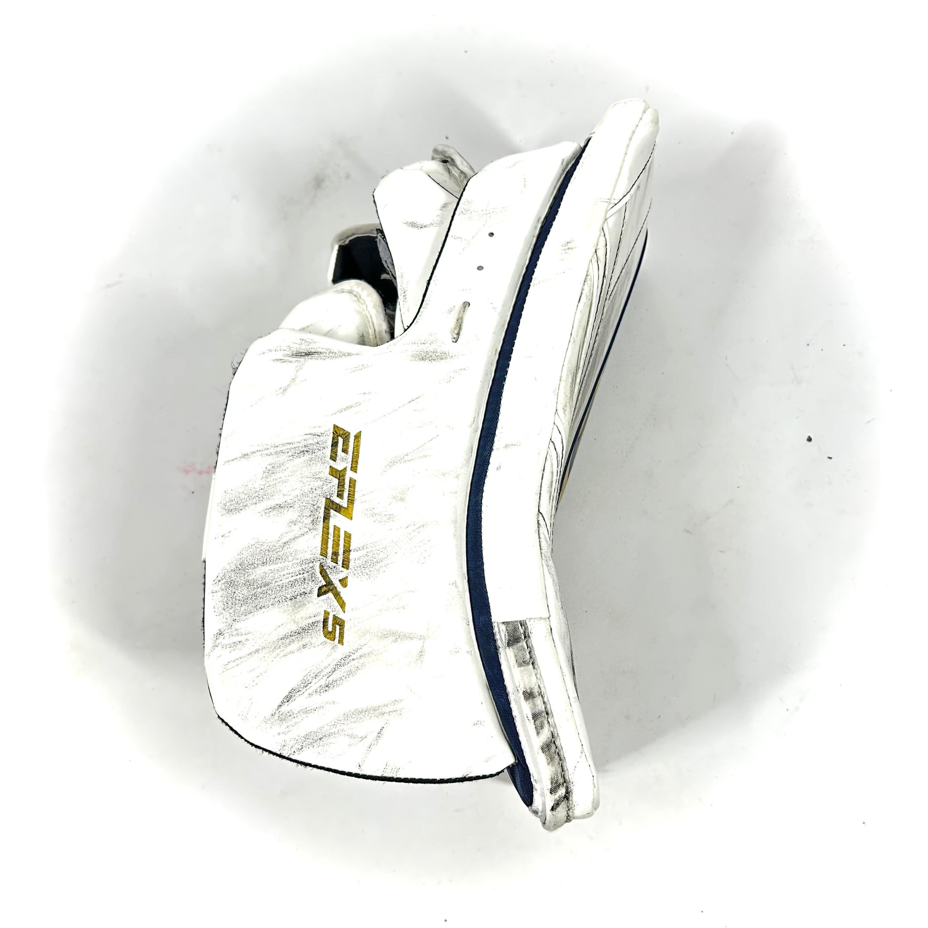 CCM Extreme Flex 5 - Bloqueur de gardien d'occasion (blanc/bleu marine/or)